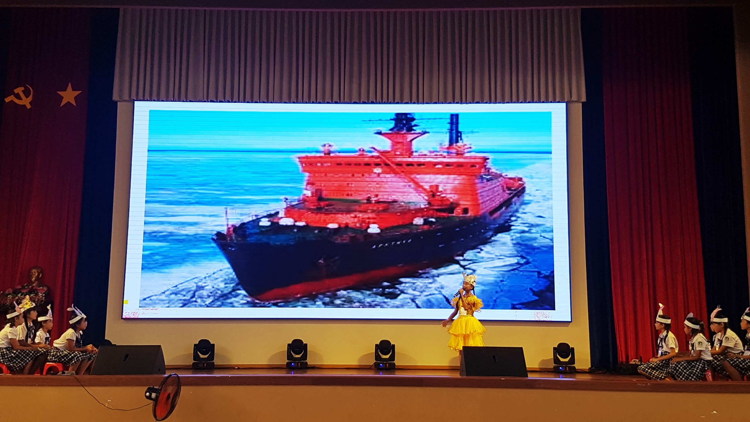 Giao lưu "Tiếng Việt của chúng em"