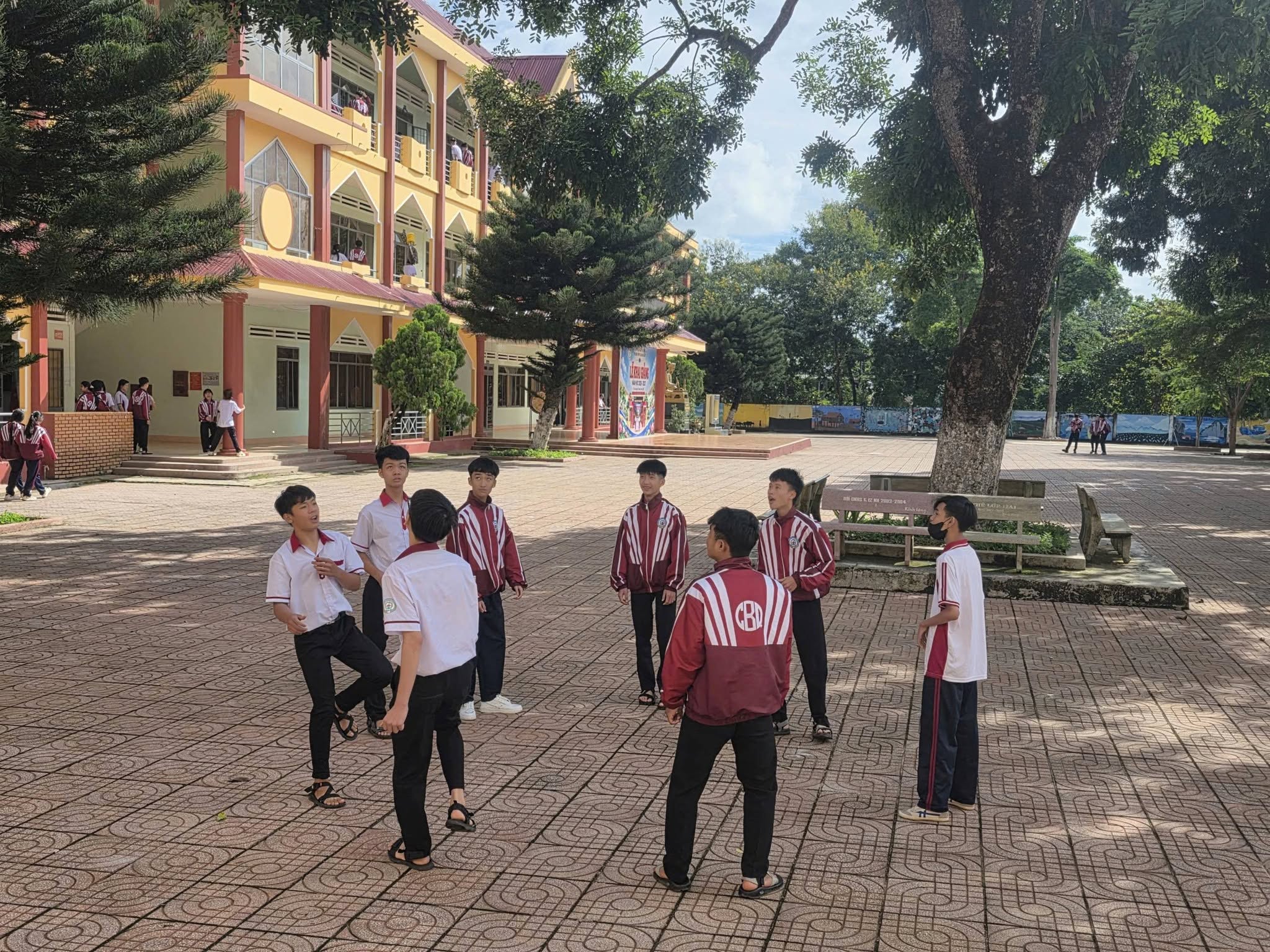 GÓC NHÌN HỌC ĐƯỜNG: MỘT TUẦN "NÓI KHÔNG VỚI ĐIỆN THOẠI" VÀ NHỮNG SỰ THAY ĐỔI ĐÁNG KỂ