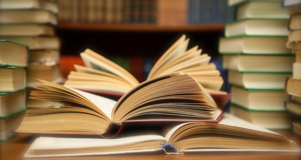 DANH MỤC SÁCH GIÁO KHOA NĂM HỌC 2025-2026 DẠY VÀ HỌC TẠI TRƯỜNG THPT LẮK
