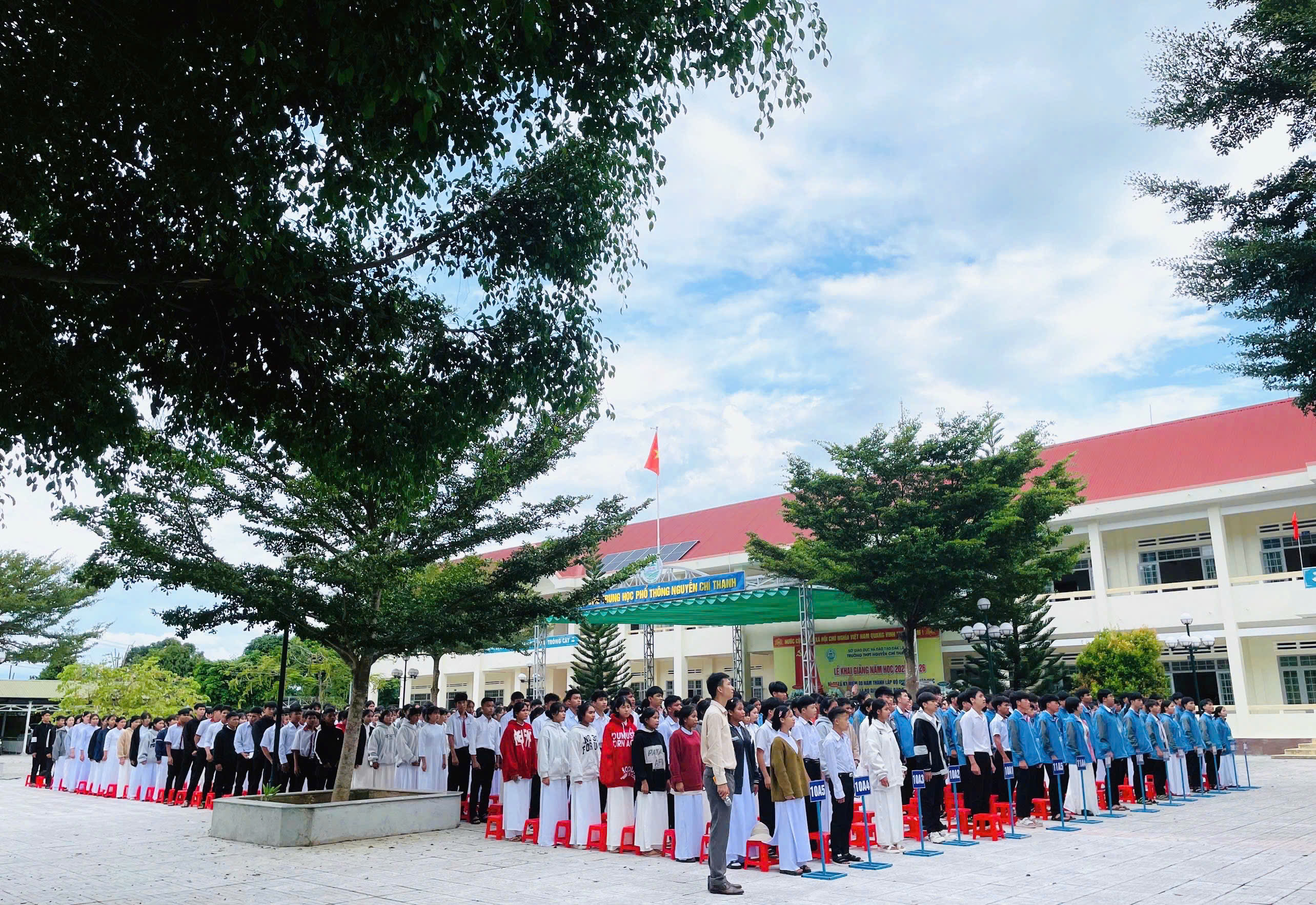 SINH HOẠT DƯỚI CỜ TUẦN 1 - NĂM HỌC 2025-2026