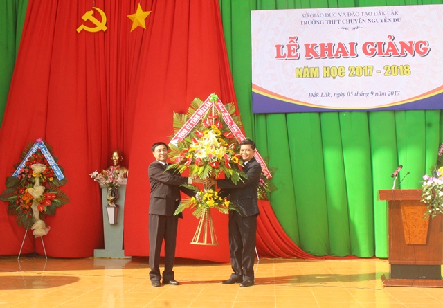 Hình ảnh khai giảng năm học 2017-2018