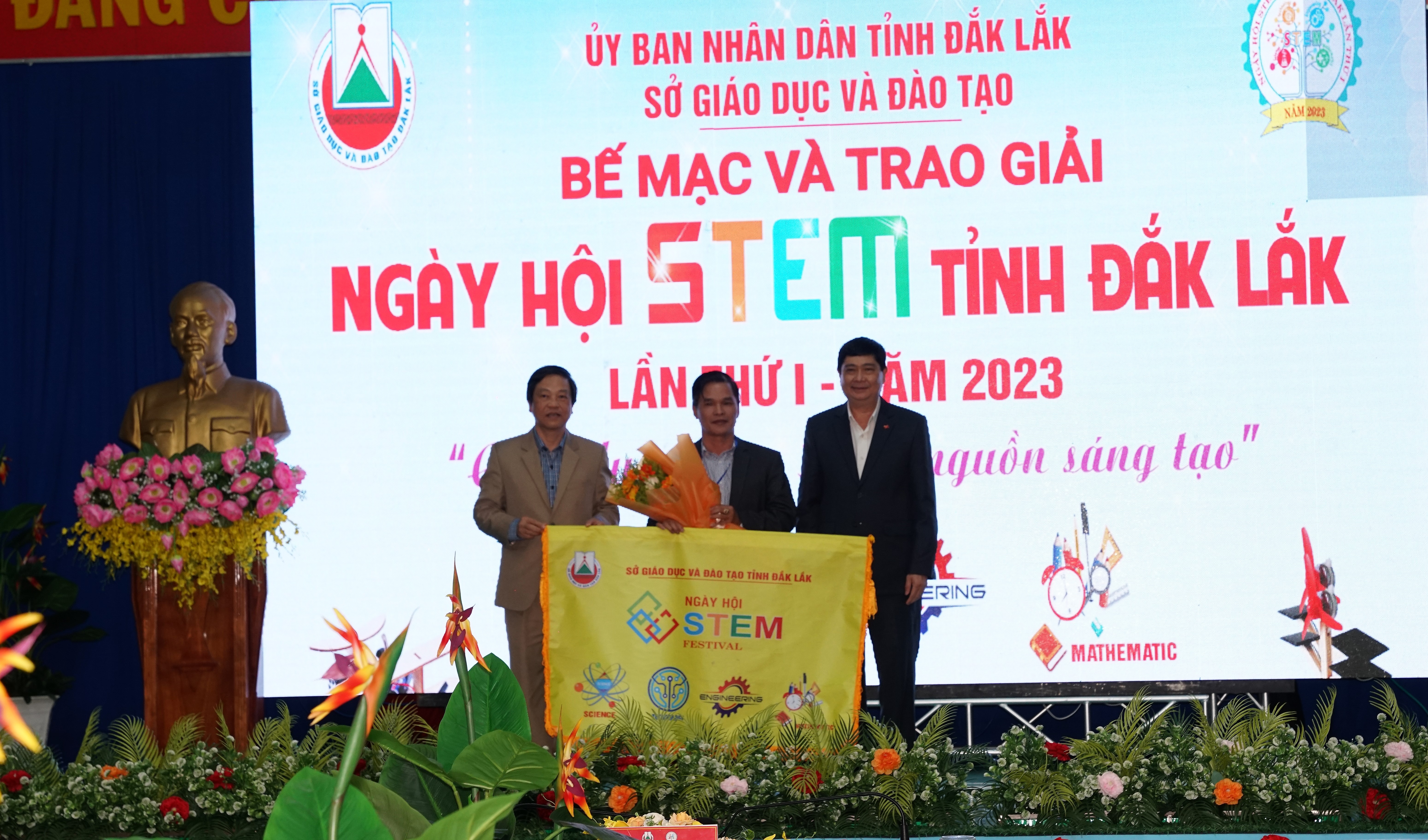 Kế hoạch tổ chức "Ngày hội STEM" cấp trường năm học 2023-2024