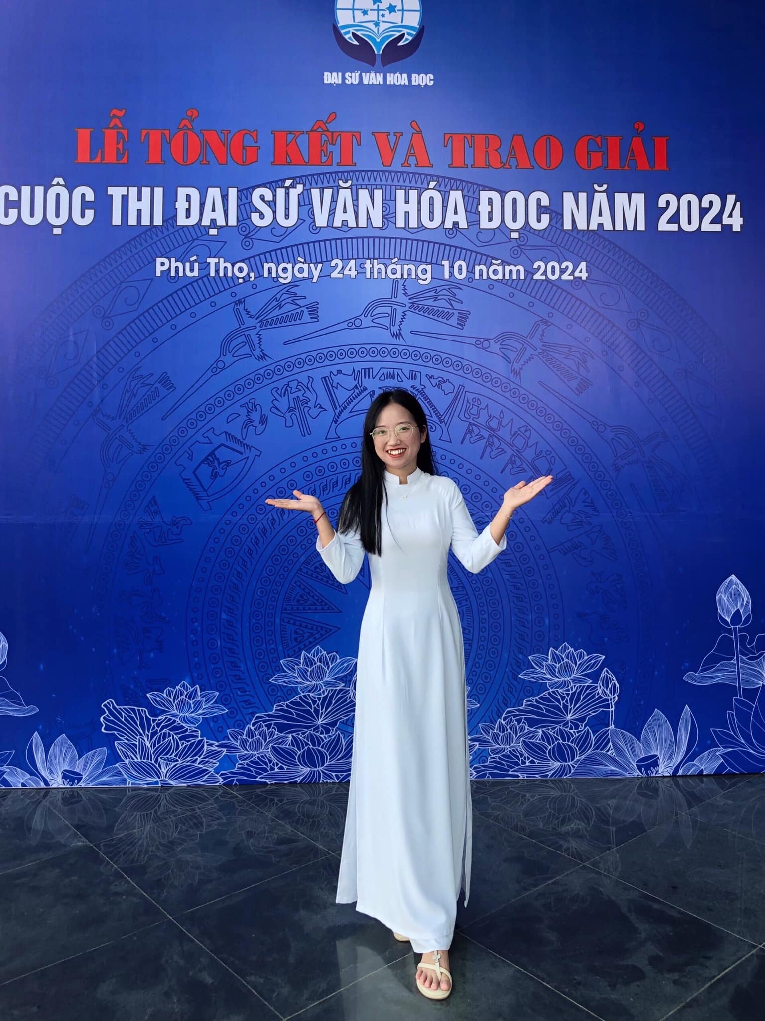 HS Tạ Thị Thúy Ngân nhận giải thưởng tại cuộc thi Đại sứ văn hóa đọc cấp Quốc gia năm 2024