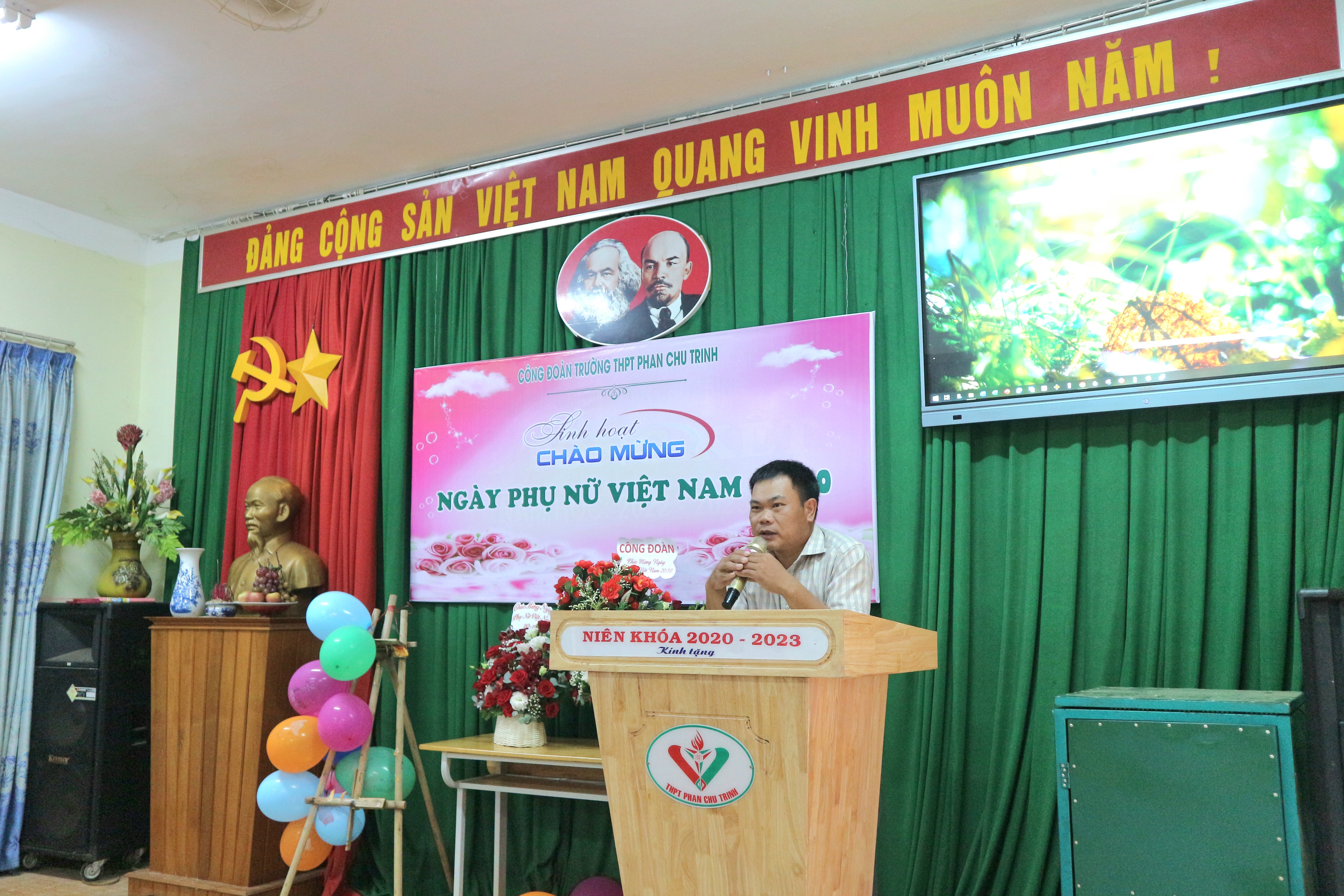Thầy Mai Thanh Hùng