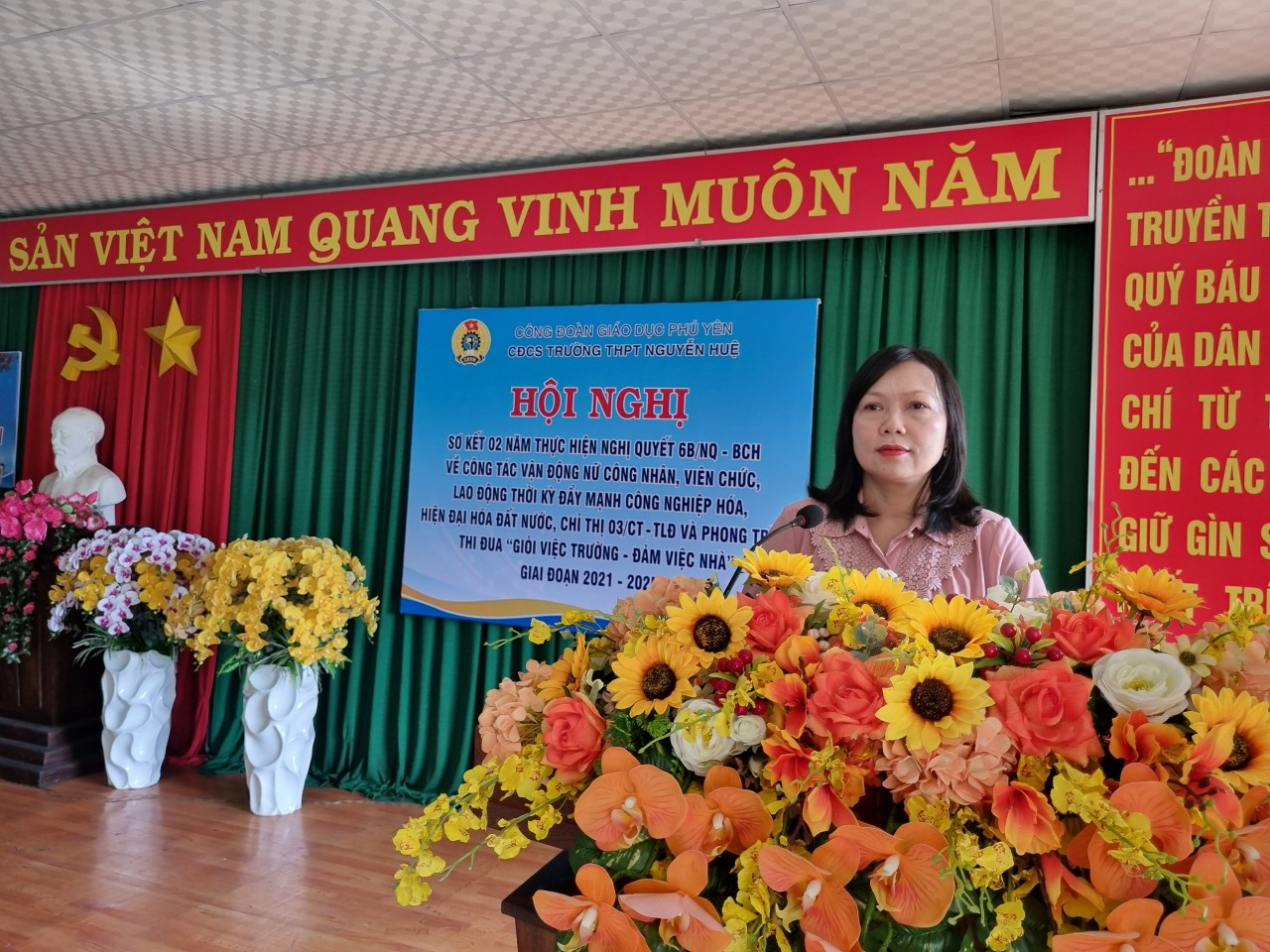 Công đoàn trường THPT Nguyễn Huệ tổ chức Sơ kết 02 năm thực hiện Nghị quyết 6B/NQ - BCH, Chỉ thị 03/CT - TLĐ và phong trào thi đua “Giỏi việc trường - Đảm việc nhà” giai đoạn 2021 – 2025.