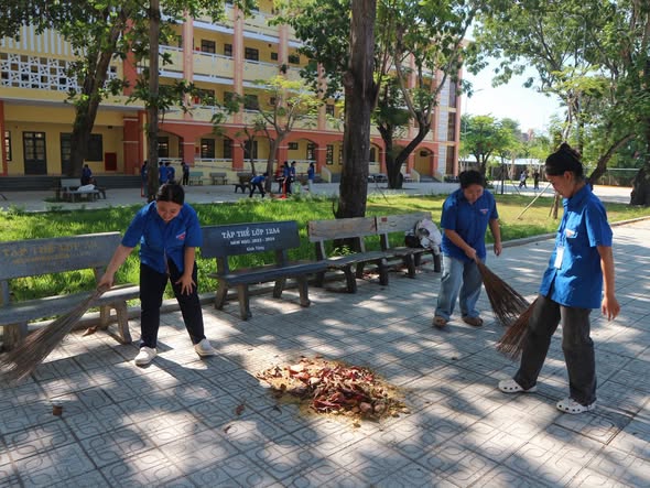 Ra quân ngày chủ nhật xanh hưởng ứng Đại Hội Đại Biểu Toàn Quốc Đoàn TNCS Hồ Chí Minh lần thứ XIII, Nhiệm kỳ 2026 – 2031.