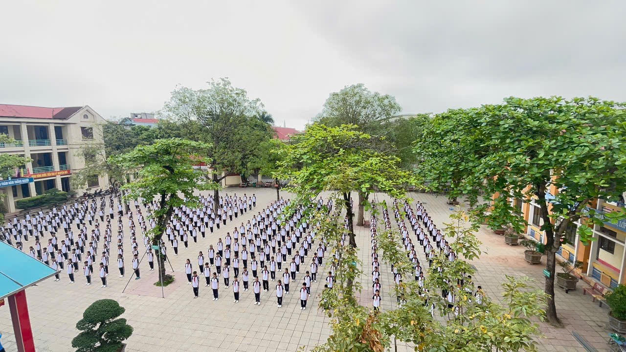 HÒA CÙNG NGÀY HỘI VÕ NHẠC VOVINAM, TỈNH NINH BÌNH