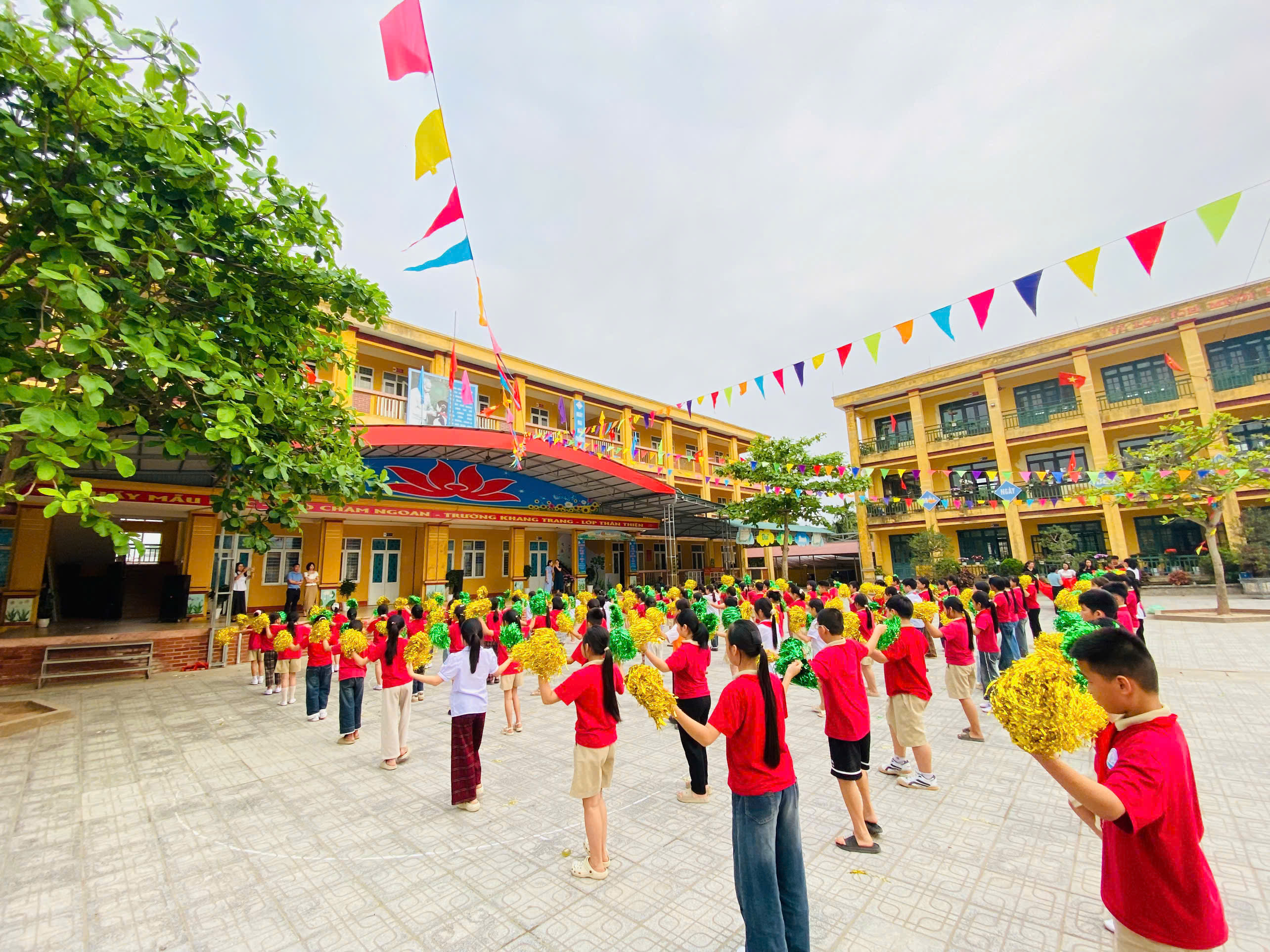 TÍCH CỰC TẬP LUYỆN ĐỂ THAM GIA ĐỒNG DIỄN TẠI ĐẠI HỘI THỂ DỤC THỂ THAO XÃ NAM LÝ LẦN THỨ I - NĂM 2026