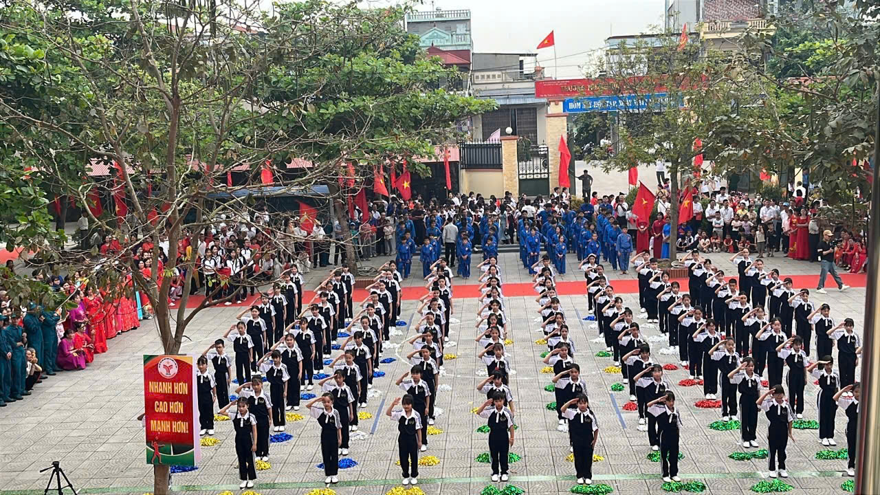 TRƯỜNG TIỂU HỌC HÒA HẬU THAM GIA ĐỒNG DIỄN TẠI ĐẠI HỘI TDTT XÃ NAM LÝ LẦN THỨ I – NĂM 2026