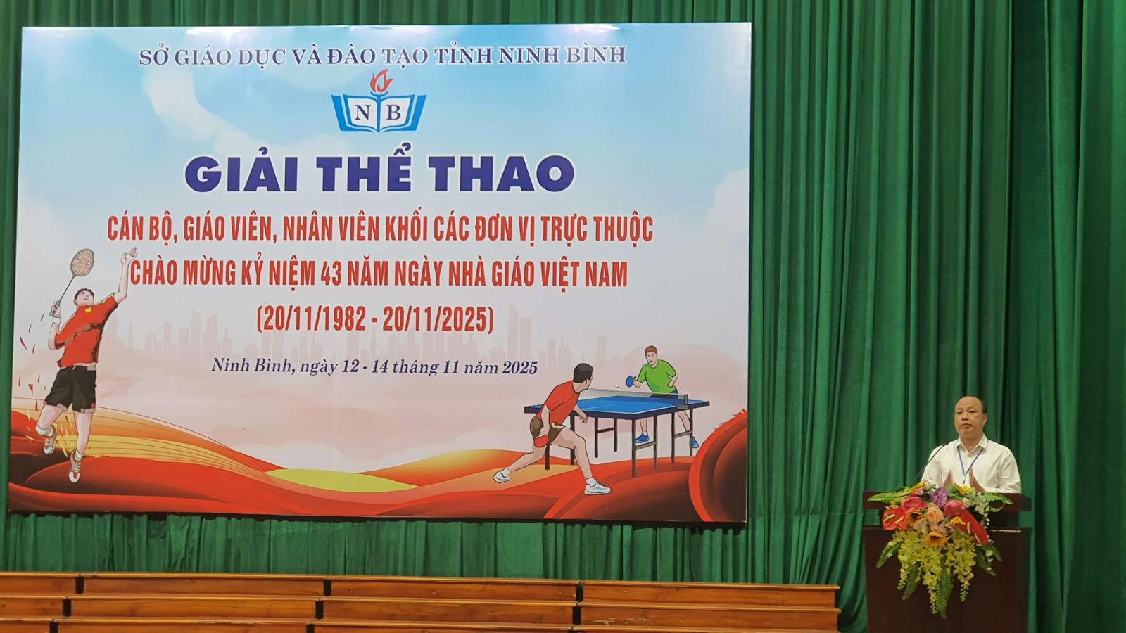 KHAI MẠC GIẢI THỂ THAO KHỐI CÁC ĐƠN VỊ TRỰC THUỘC SỞ  GDĐT TỈNH NINH BÌNH NĂM 2025:  NGÀY HỘI CỦA SỨC KHỎE, NIỀM VUI, KHÁT VỌNG CỐNG HIẾN