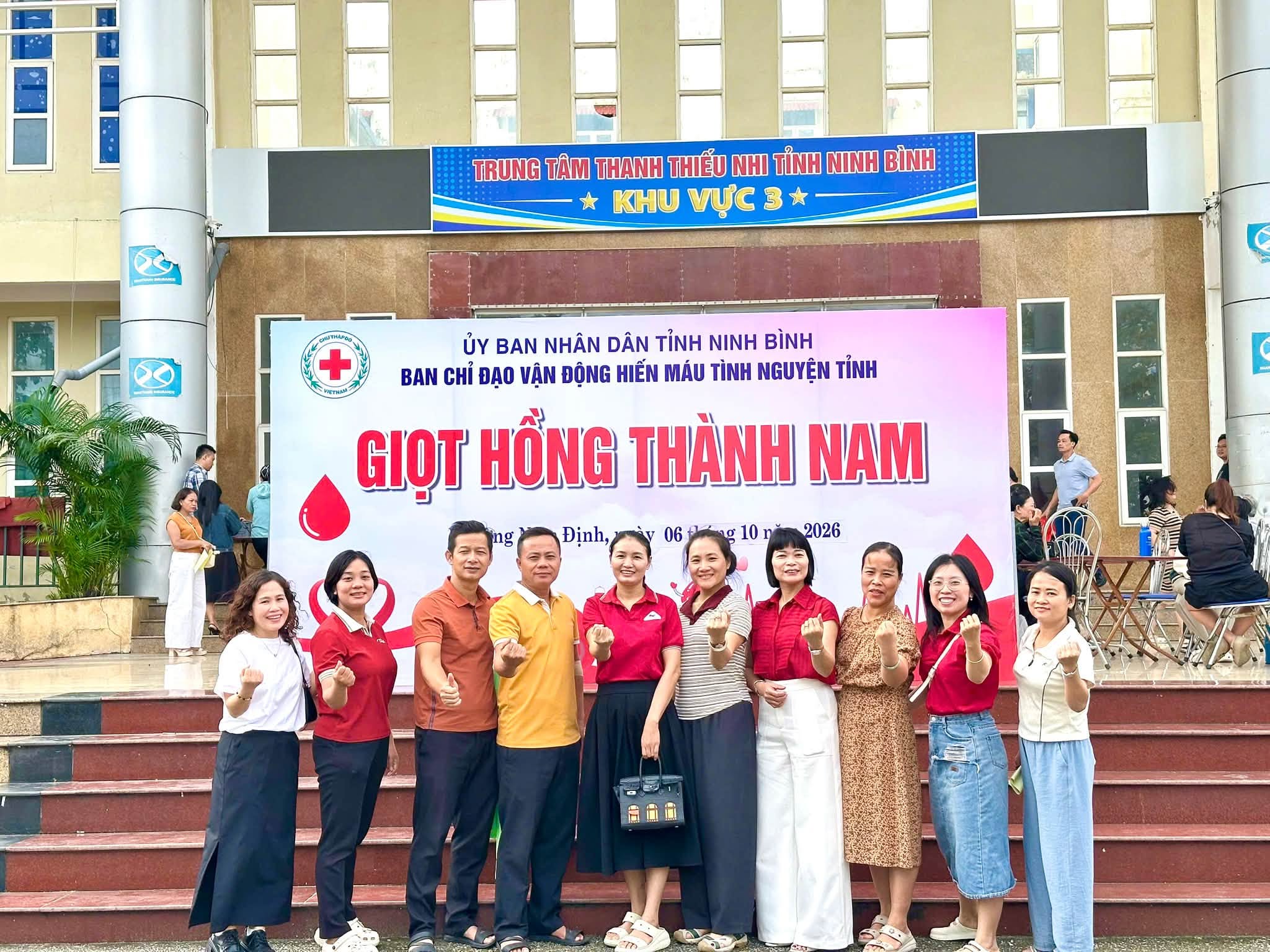  "GIỌT HỒNG YÊU THƯƠNG – GIỌT HỒNG TỪ TRÁI TIM"